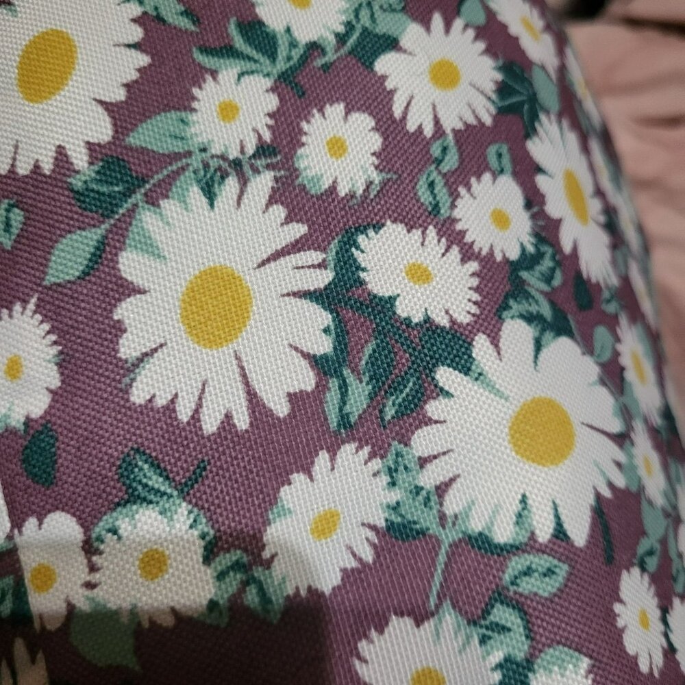 Hampton Bay Floral Square Pillow 18" x 18" - Purple With Cates aster 100% Polyes